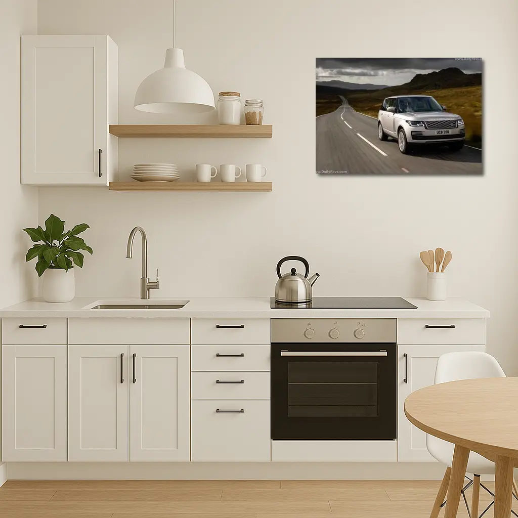 Range Rover Autobiography On Highland Road – Wall Art