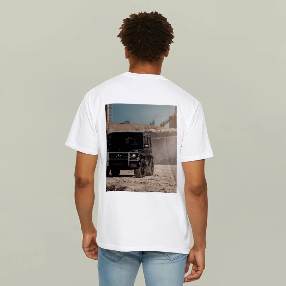 Mercedes G Wagon Black on Sandy Ground – T-Shirts
