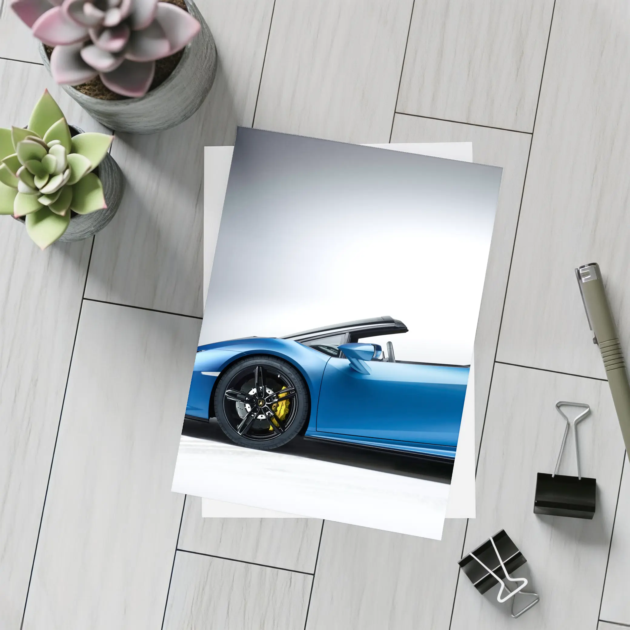 Lamborghini Huracan Spyder Blue Studio Shot – Postcards