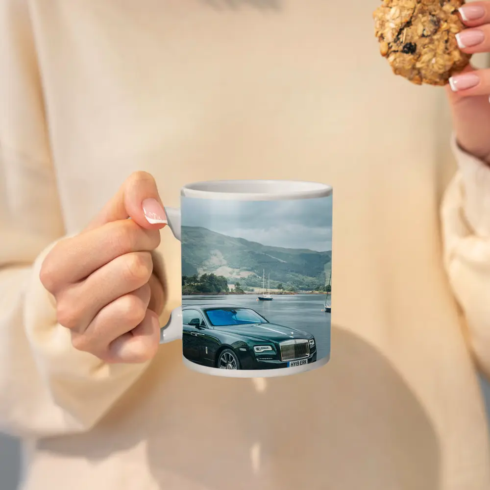 Rolls Royce Wraith Green Scottish Highland Lake – Mugs