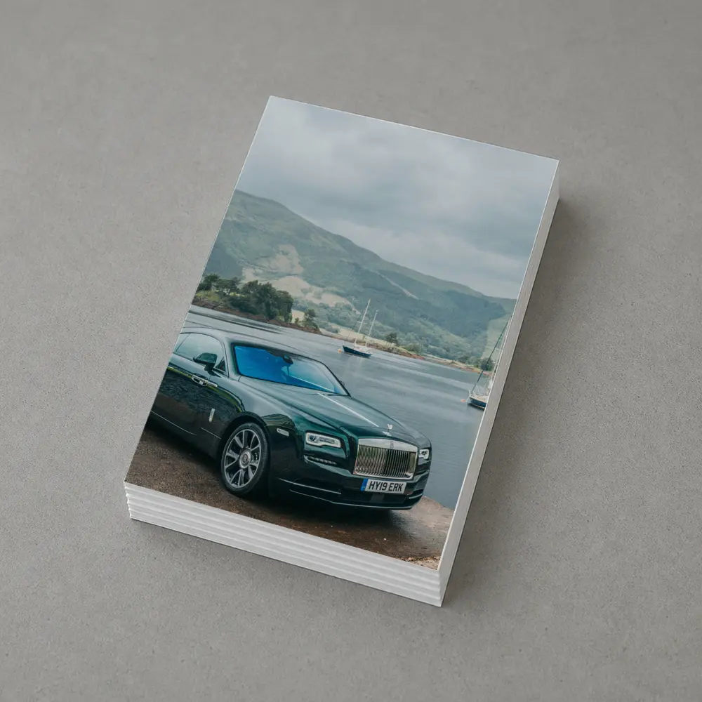 Rolls Royce Wraith Green Scottish Highland Lake – Postcards