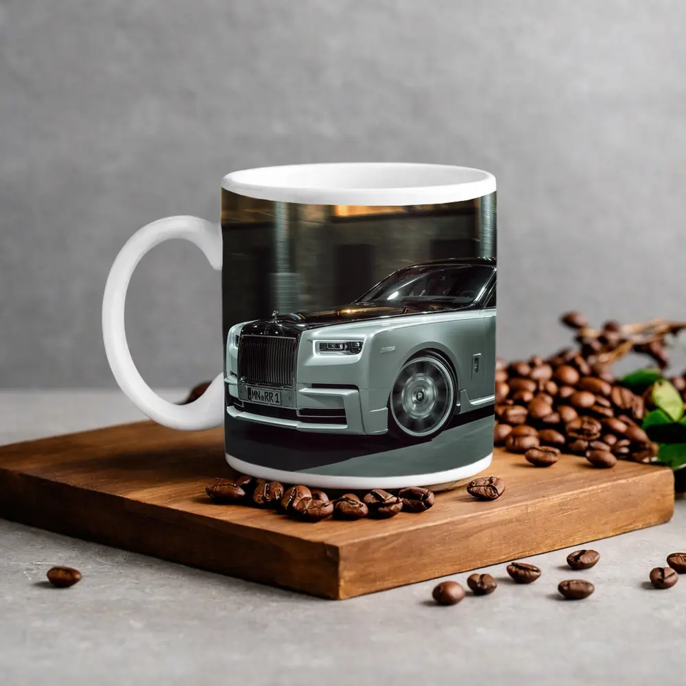 Rolls Royce Phantom White Night Street – Mugs