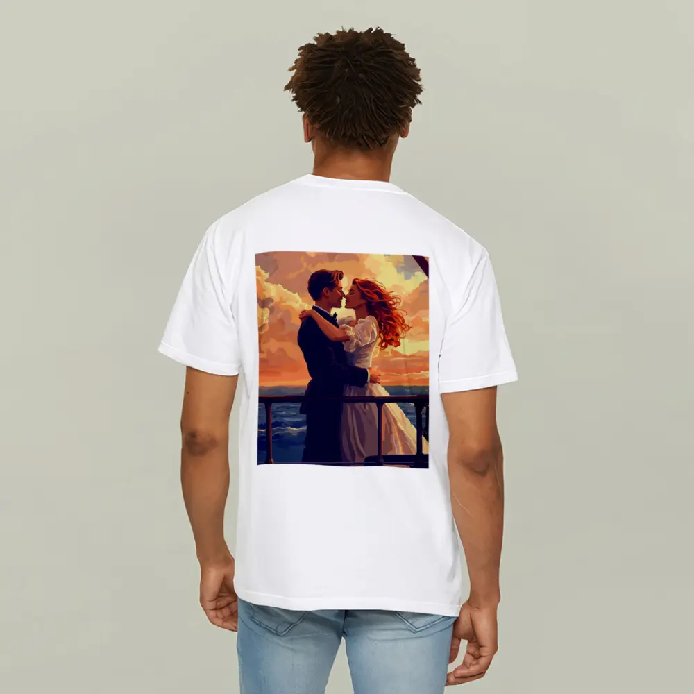 Romantic Couple Embracing at Ocean Sunset – T-Shirts