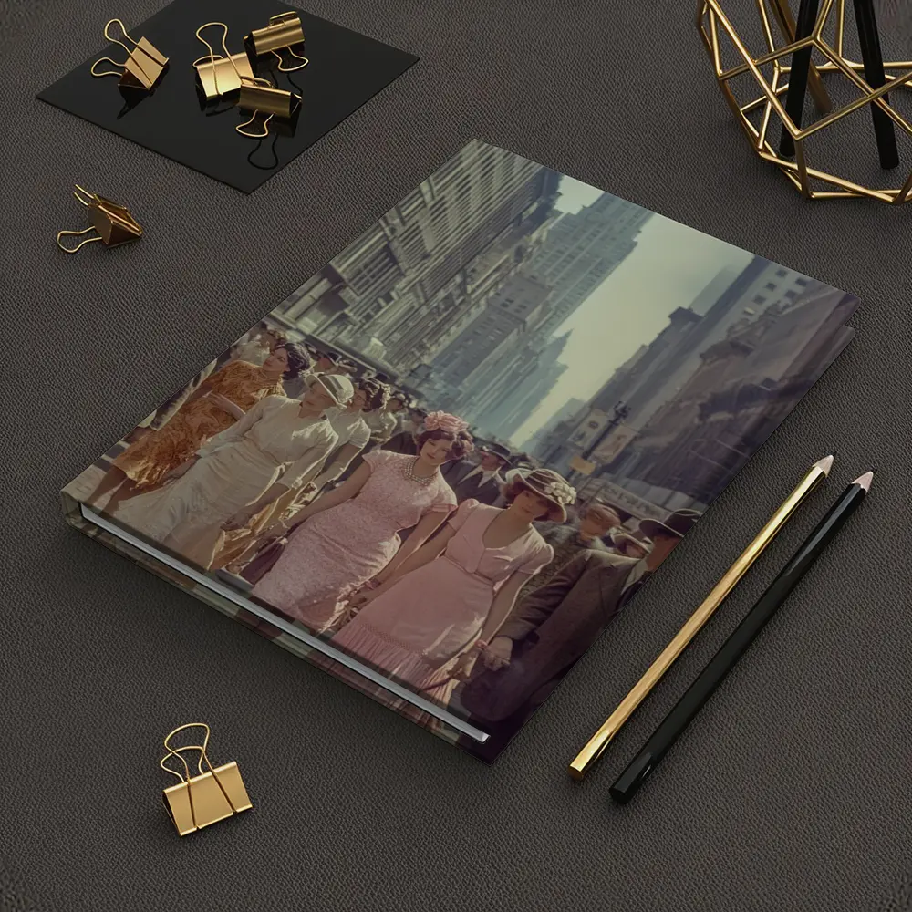 Retro Women Walking New York City Street – Notebooks