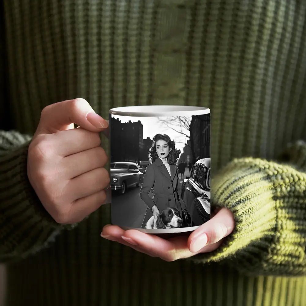 Retro Woman With Spaniel City Street – Mugs