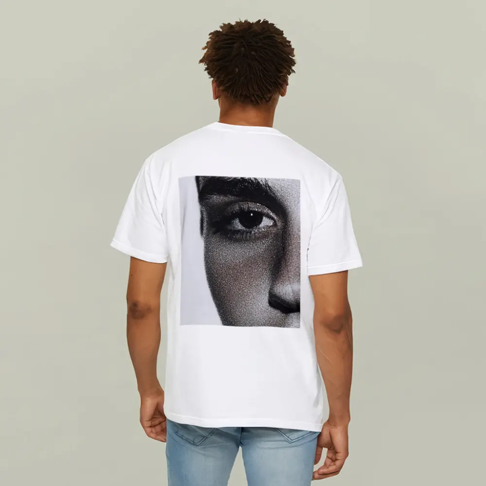 Close Up Woman Face Black White Portrait – T-Shirts