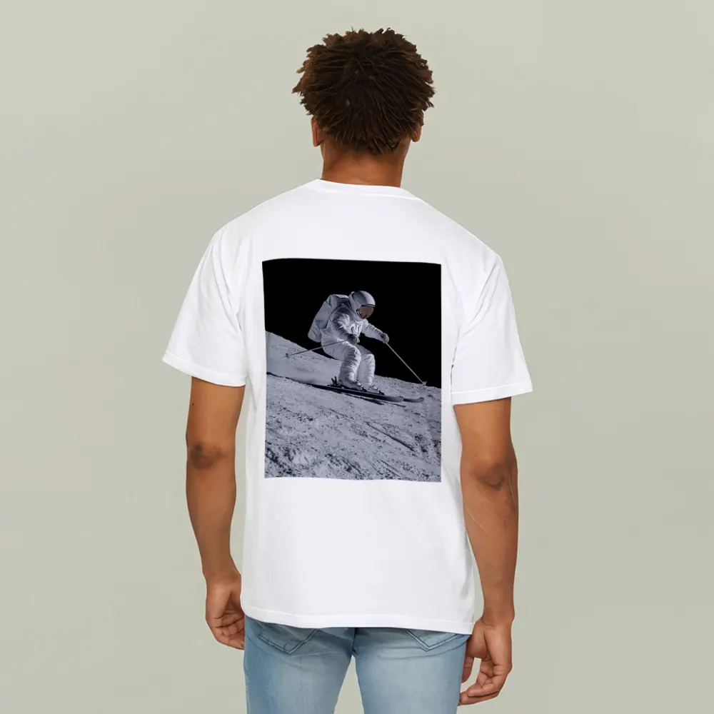 Astronaut Skiing On Moon Starry Night – T-Shirts