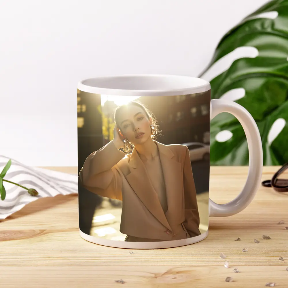 Woman Beige Suit Sunlit Urban Street – Mugs