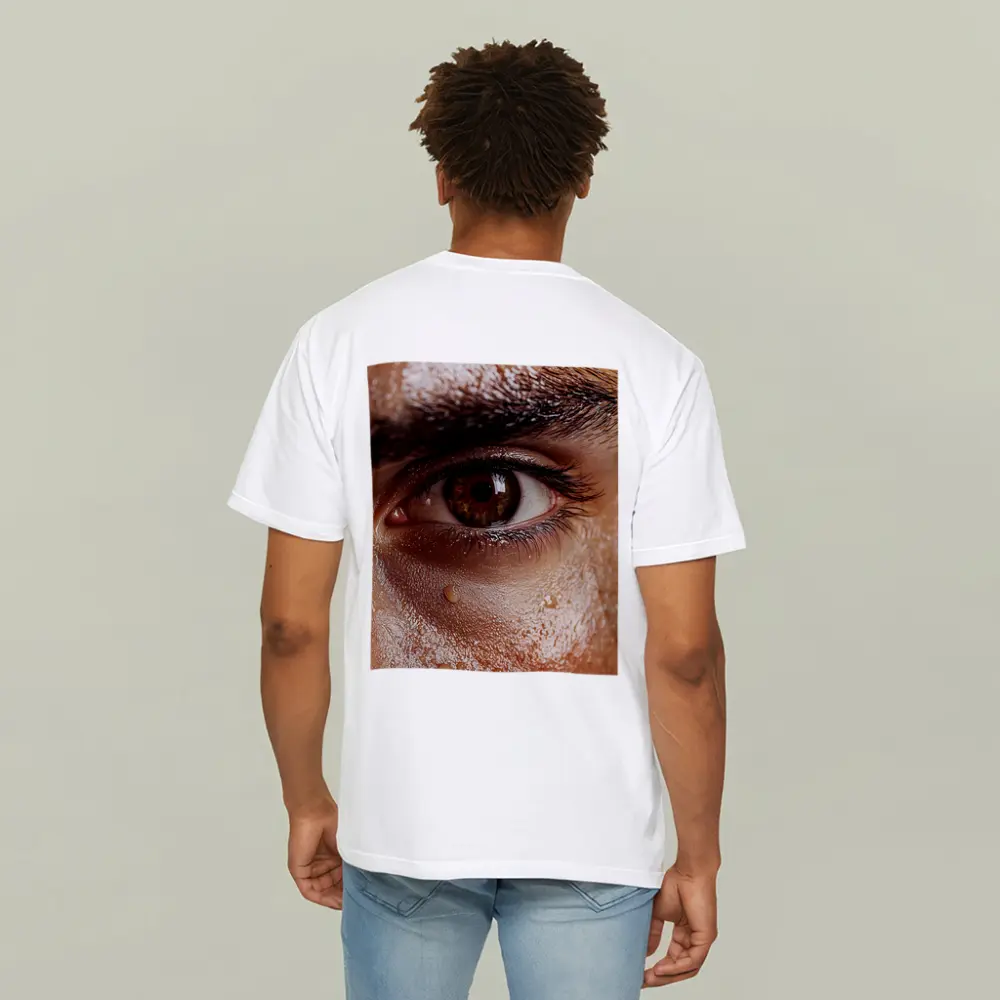 Close Up Human Eye With Water Drops – T-Shirts