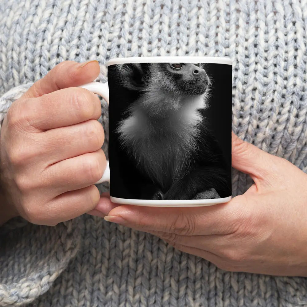 Black and White Monkey Portrait Dark Background – Mugs