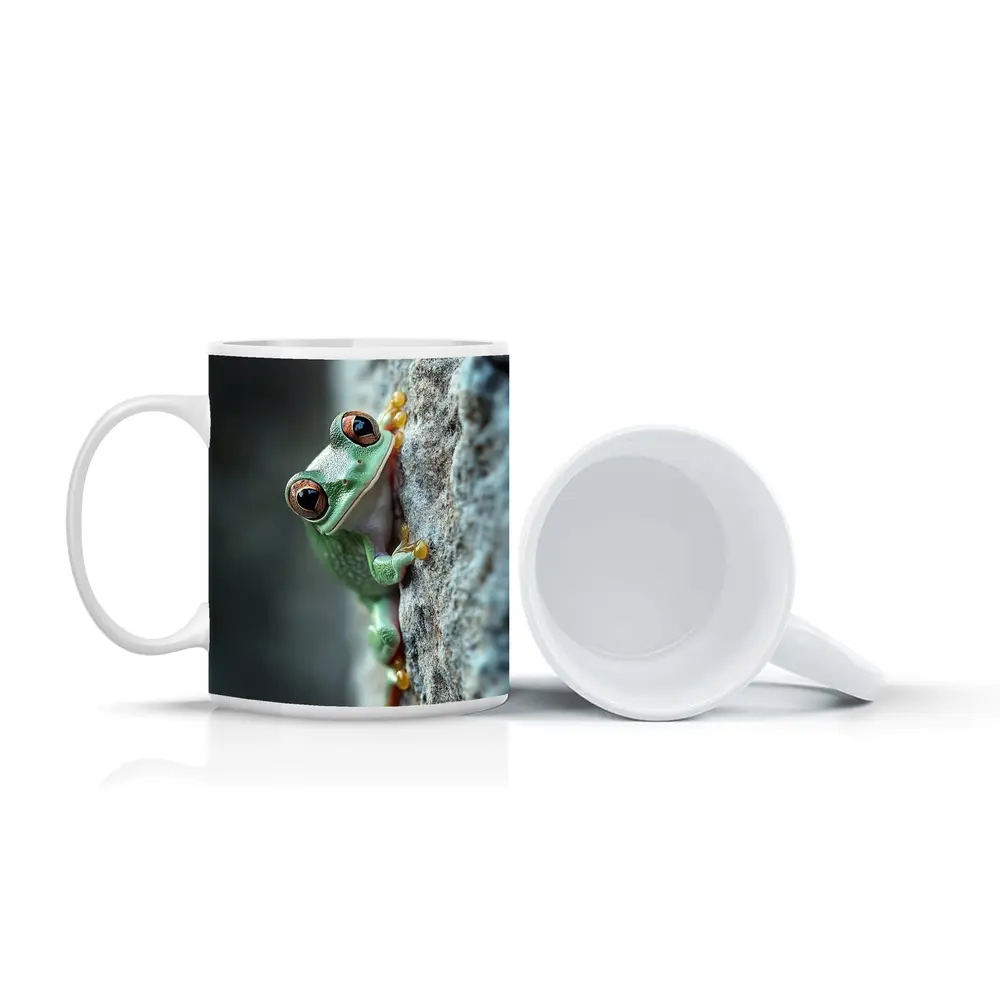 Green Tree Frog Climbing Gray Rock – Mugs