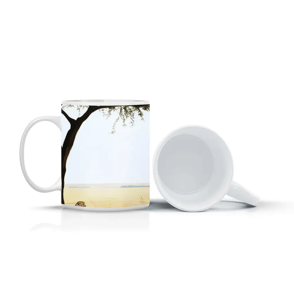 Cheetah Resting Under Acacia Tree Savanna – Mugs