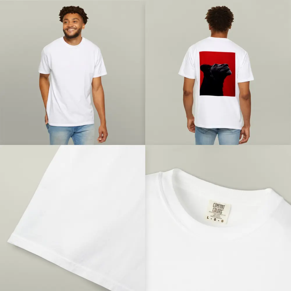 Black Panther Portrait On Red Background – T-Shirts