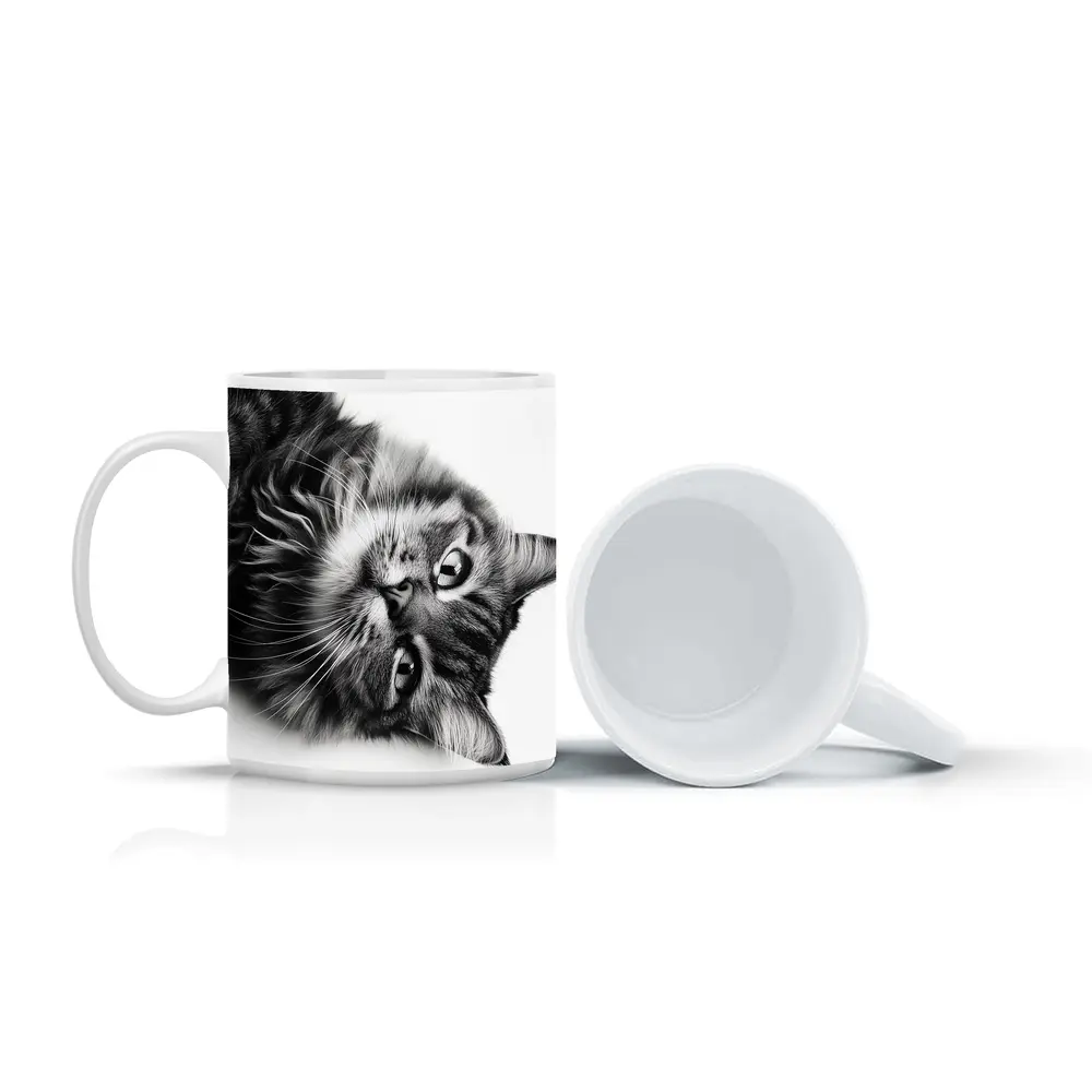Maine Coon Cat Black and White Portrait – Mugs