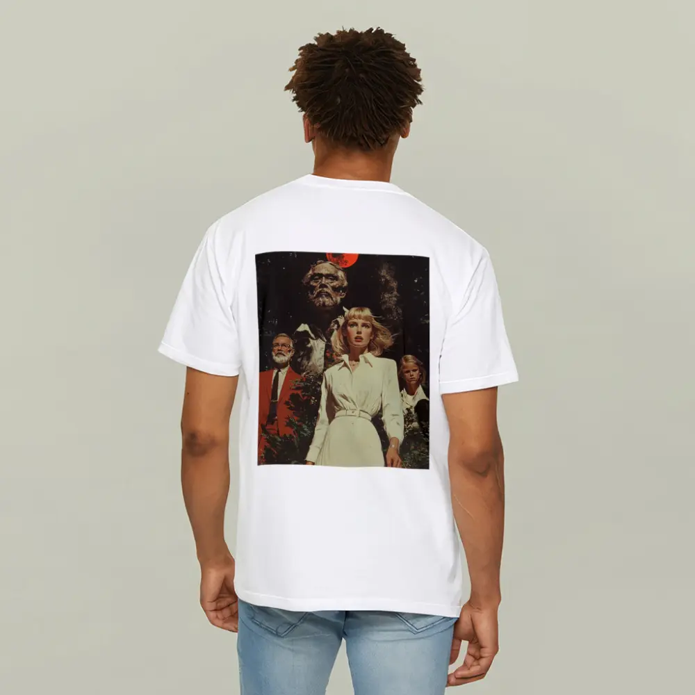 Retro Horror Scene Red Moon Night – T-Shirts