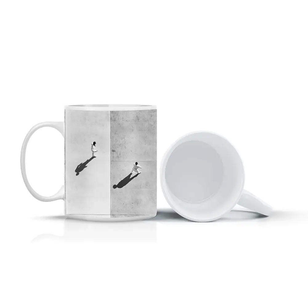 Two Figures Walking Aerial Black White – Mugs