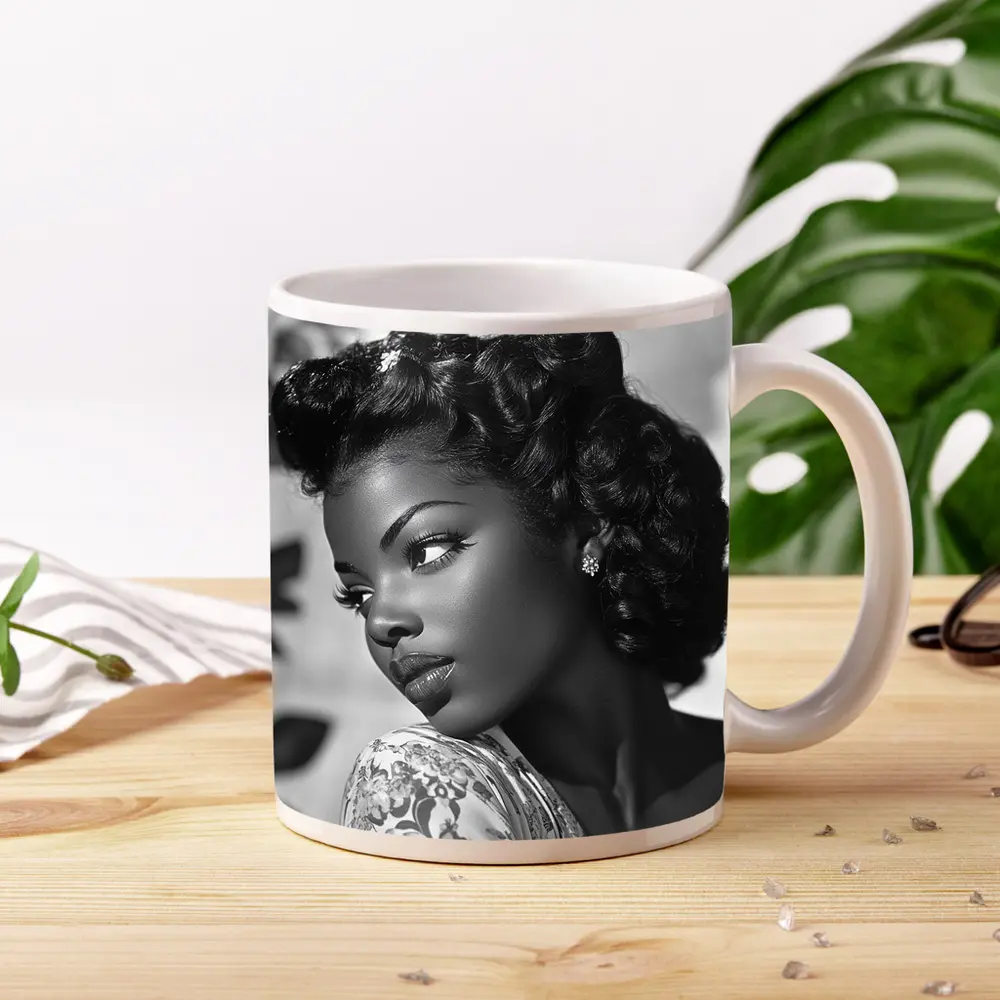 Black and White Retro Woman Portrait Art – Mugs