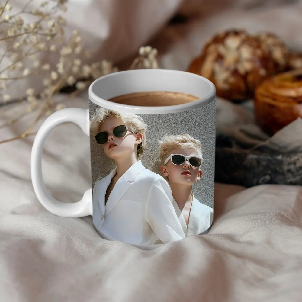 Two Blonde Kids White Blazers Sunglasses – Mugs