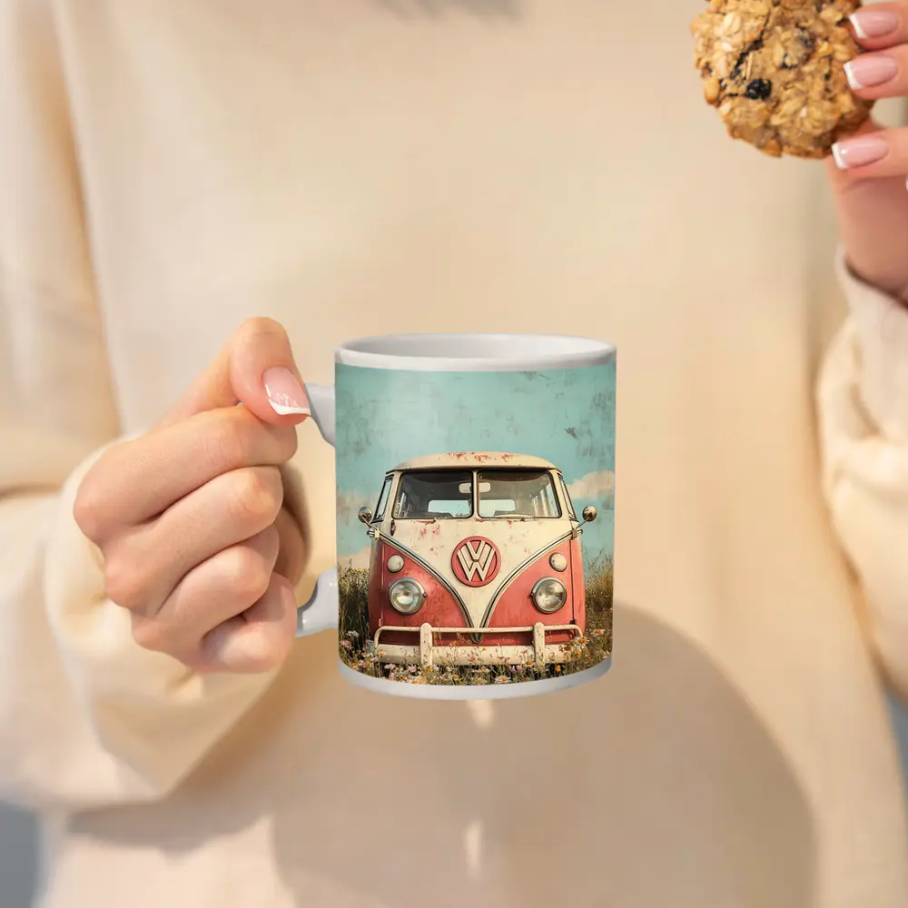 Vintage Volkswagen Bus Daisy Field Art – Mugs