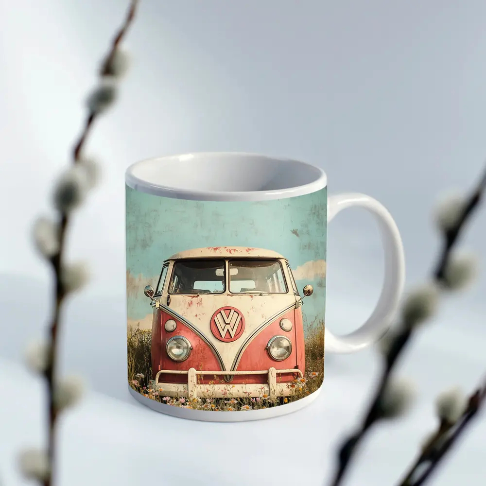 Vintage Volkswagen Bus Daisy Field Art – Mugs