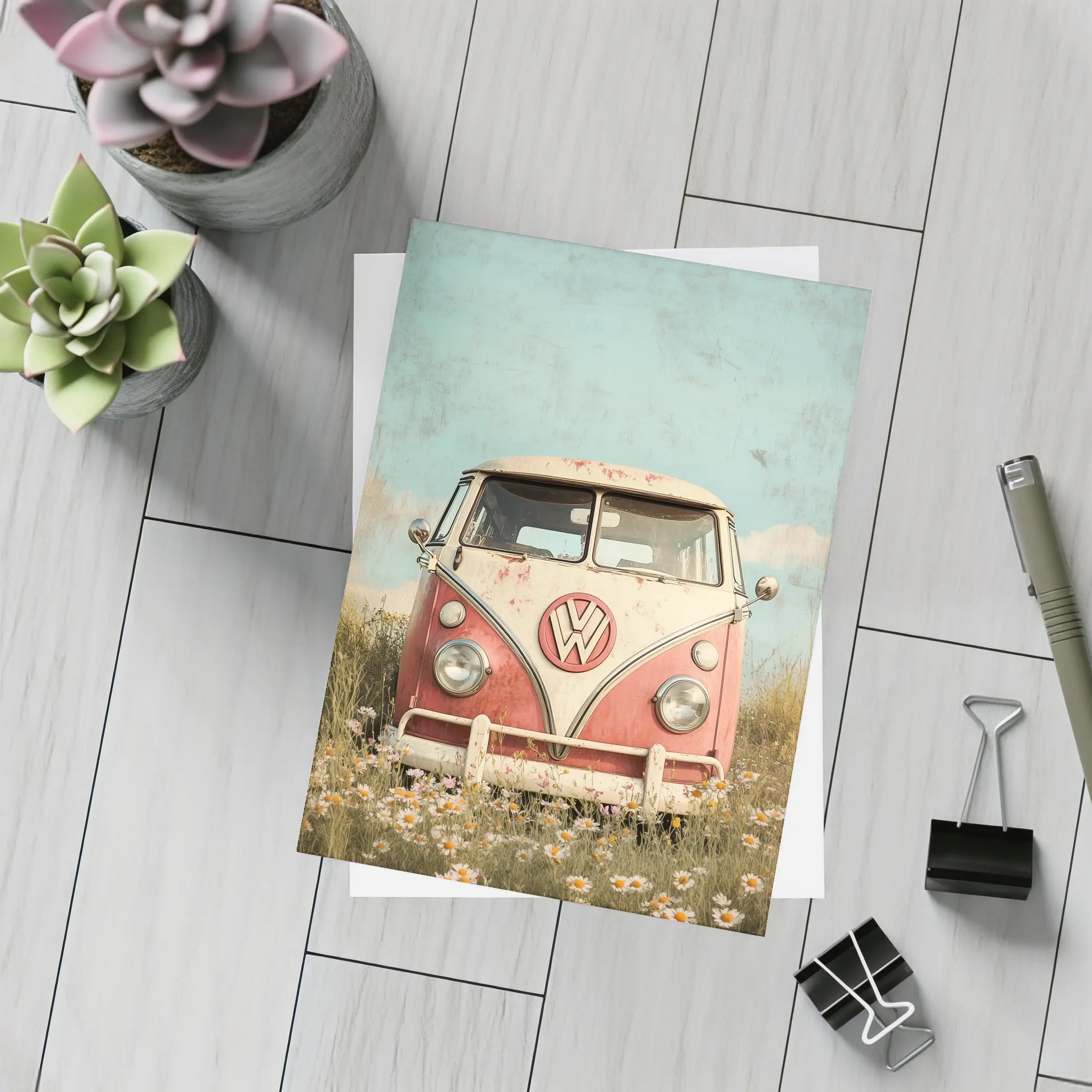Vintage Volkswagen Bus Daisy Field Art – Postcards