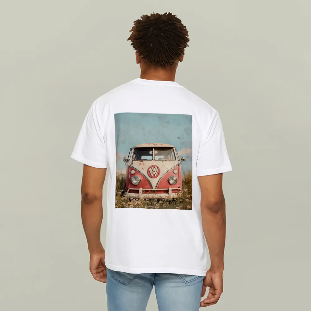 Vintage Volkswagen Bus Daisy Field Art – T-Shirts