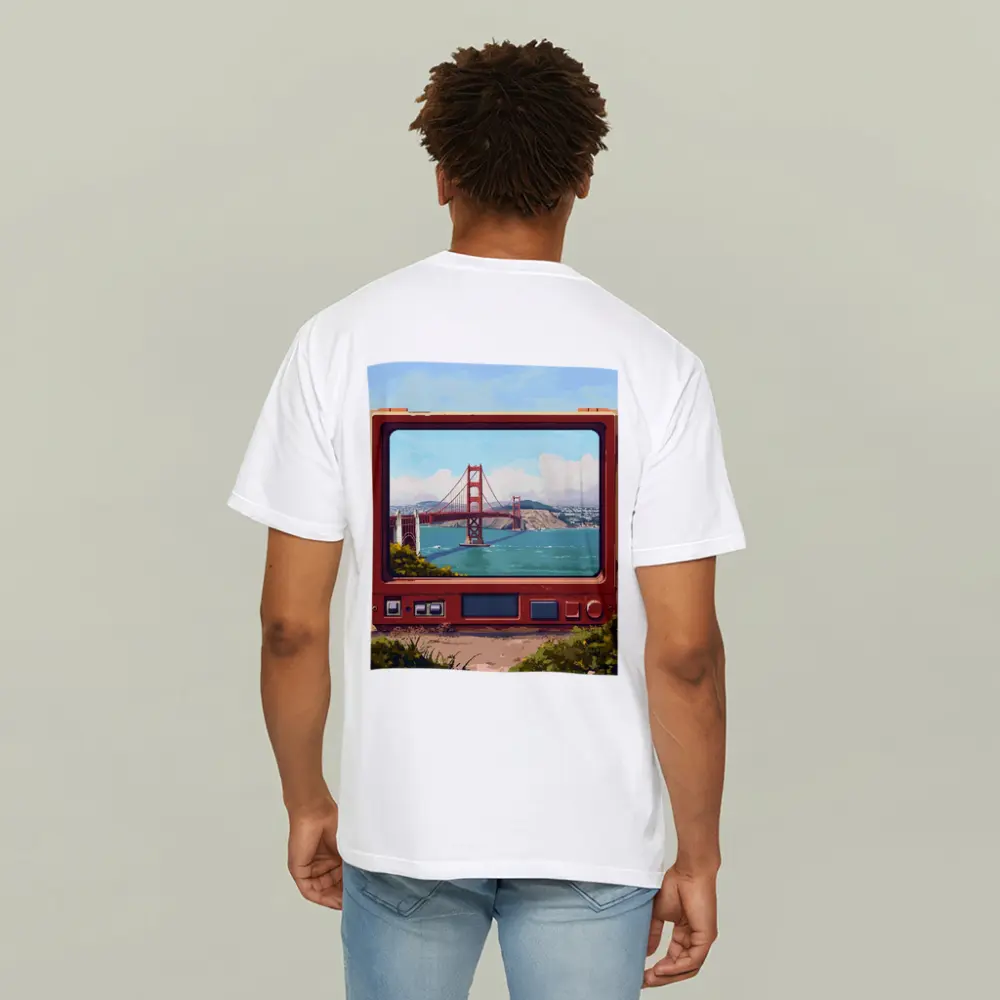 Golden Gate Bridge Pixel Art Retro TV – T-Shirts