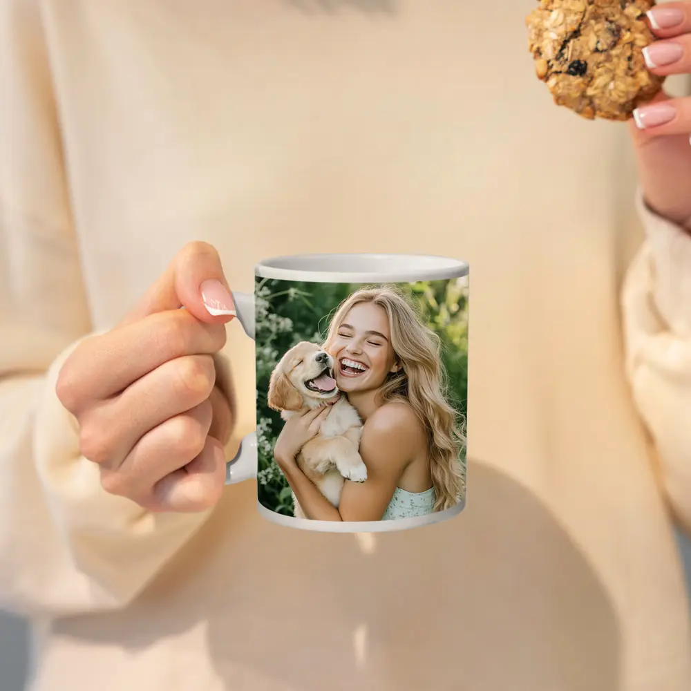 Young Woman Golden Retriever Puppy Garden – Mugs