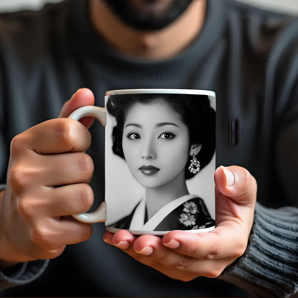 Japanese Woman Portrait Black And White – Mugs