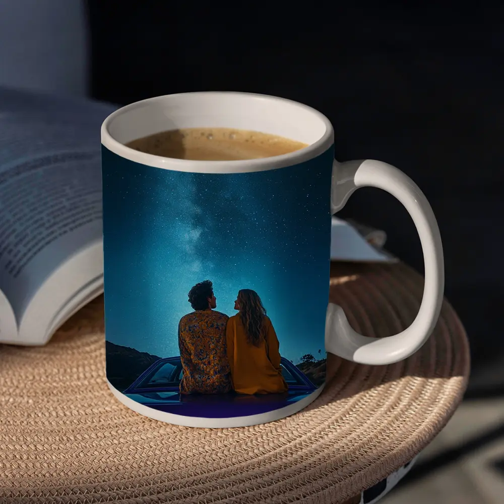 Couple Sitting on Car Under Starry Sky – Mugs