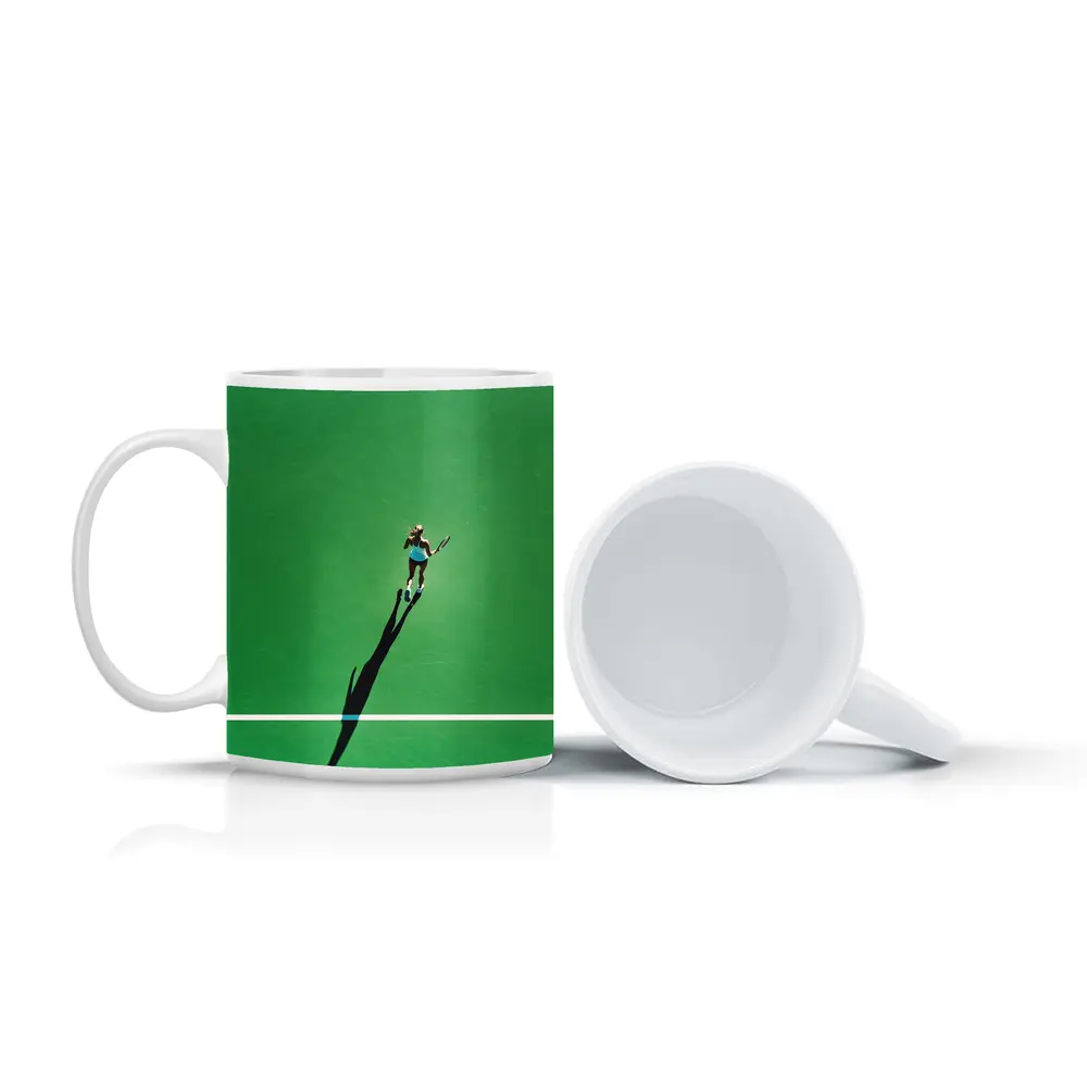Tennis Player Aerial View Green Court – Mugs