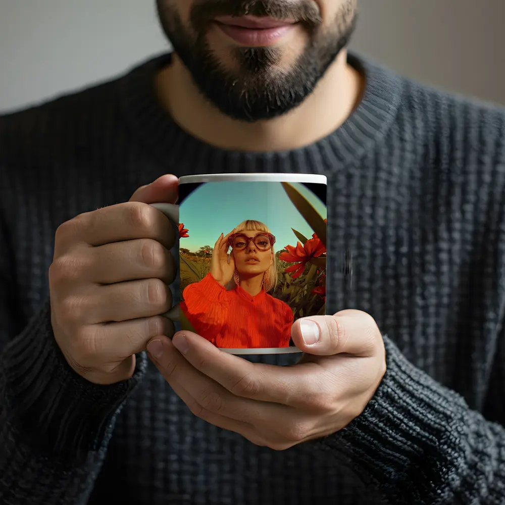 Blonde Woman Red Flowers Fisheye Retro – Mugs