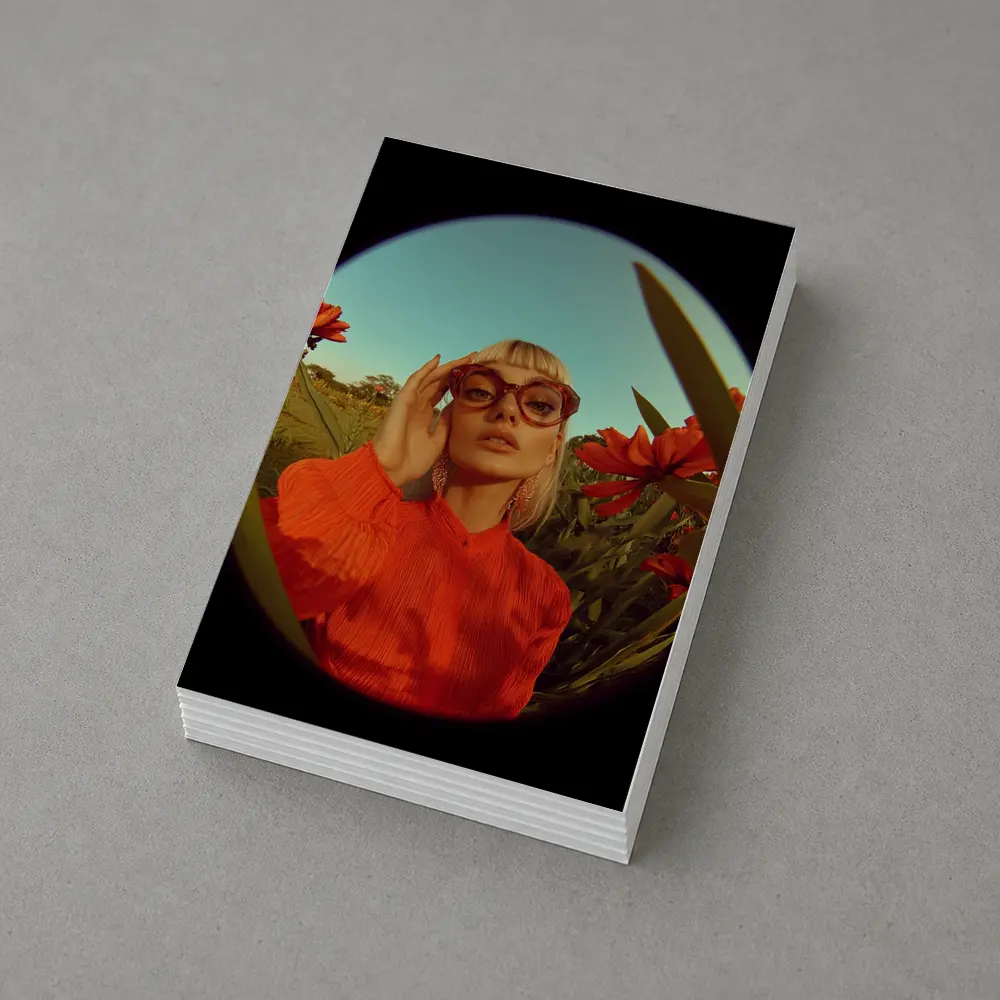 Blonde Woman Red Flowers Fisheye Retro – Postcards
