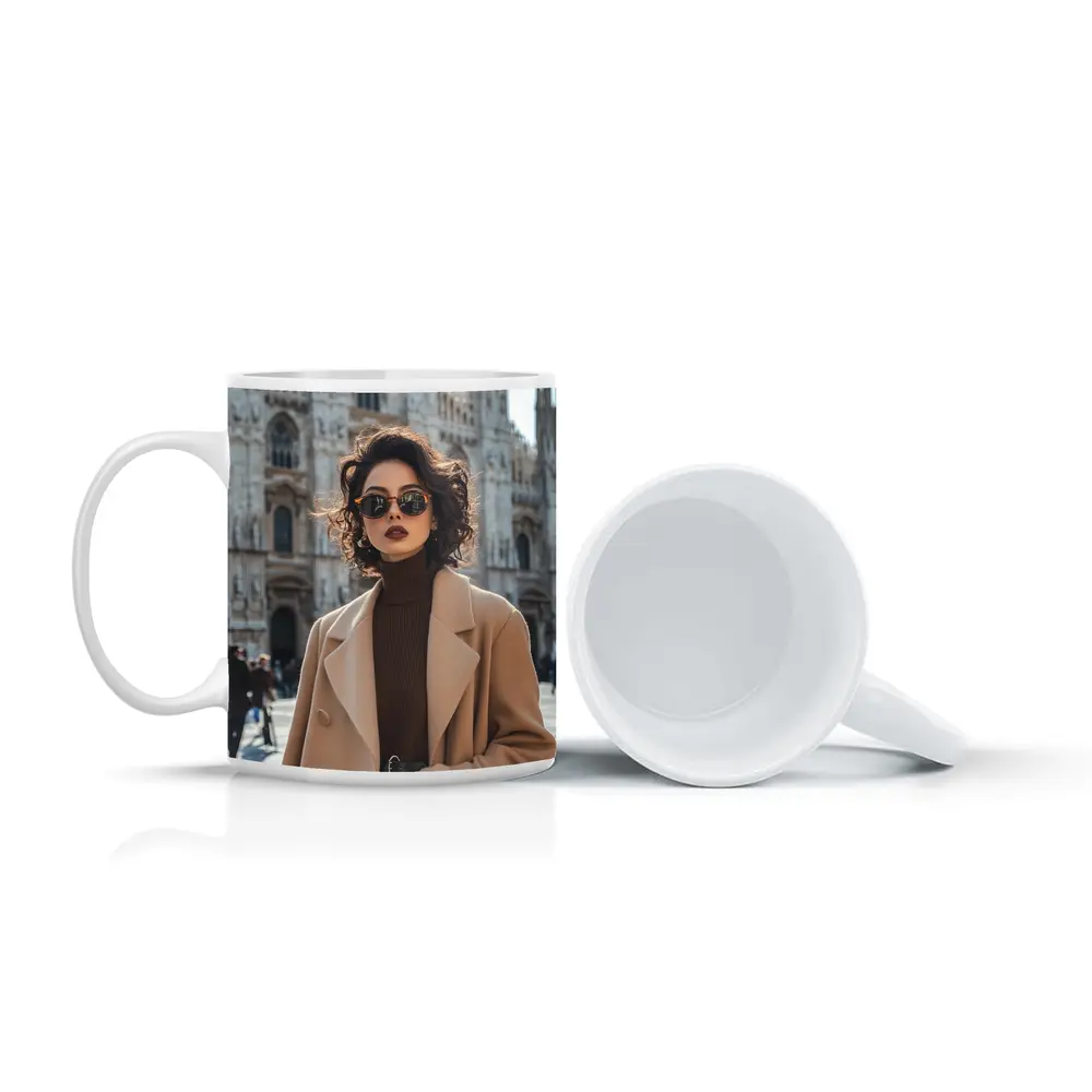 Stylish Woman Milan Cathedral Square Fashion – Mugs