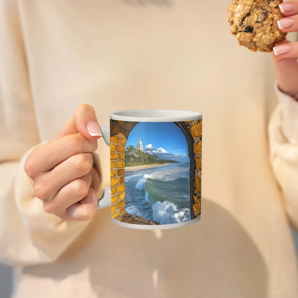 Ocean Waves Through Stone Arch Coastal – Mugs