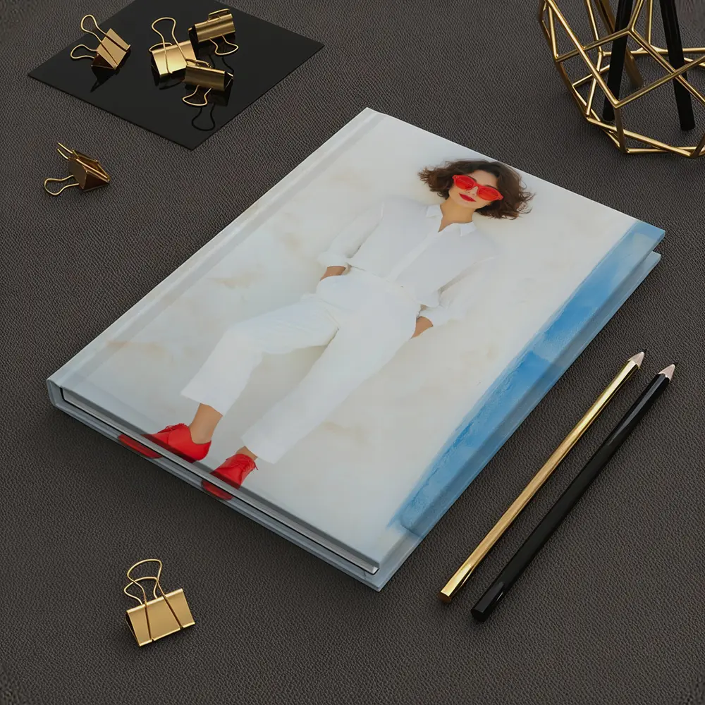 Woman White Outfit Red Shoes Sunglasses – Notebooks