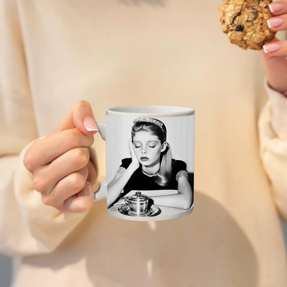 Dreamy Girl Black White Retro Photography Art – Mugs
