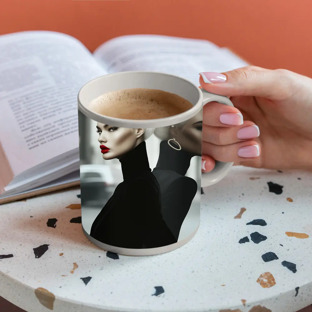 Fashion Woman White Hair Black Outfit City – Mugs