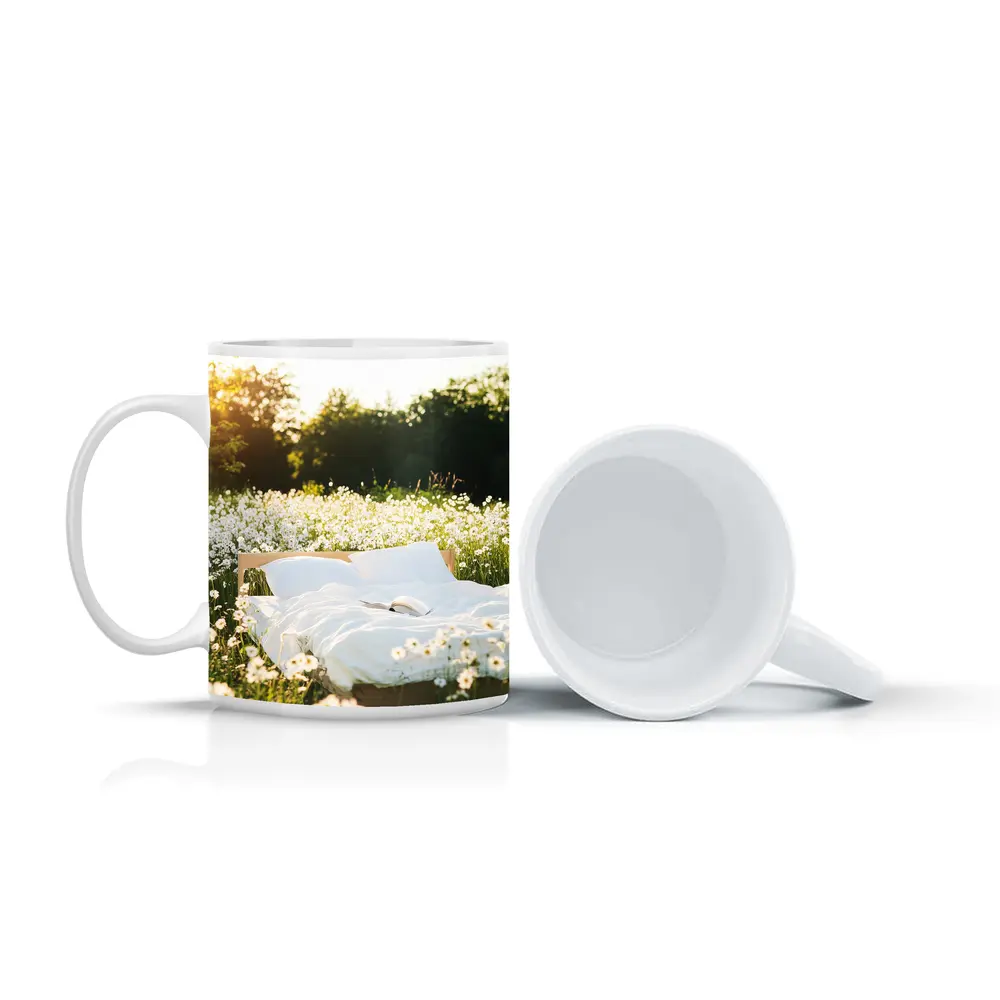 Cozy Bed In Sunny Daisy Field – Mugs