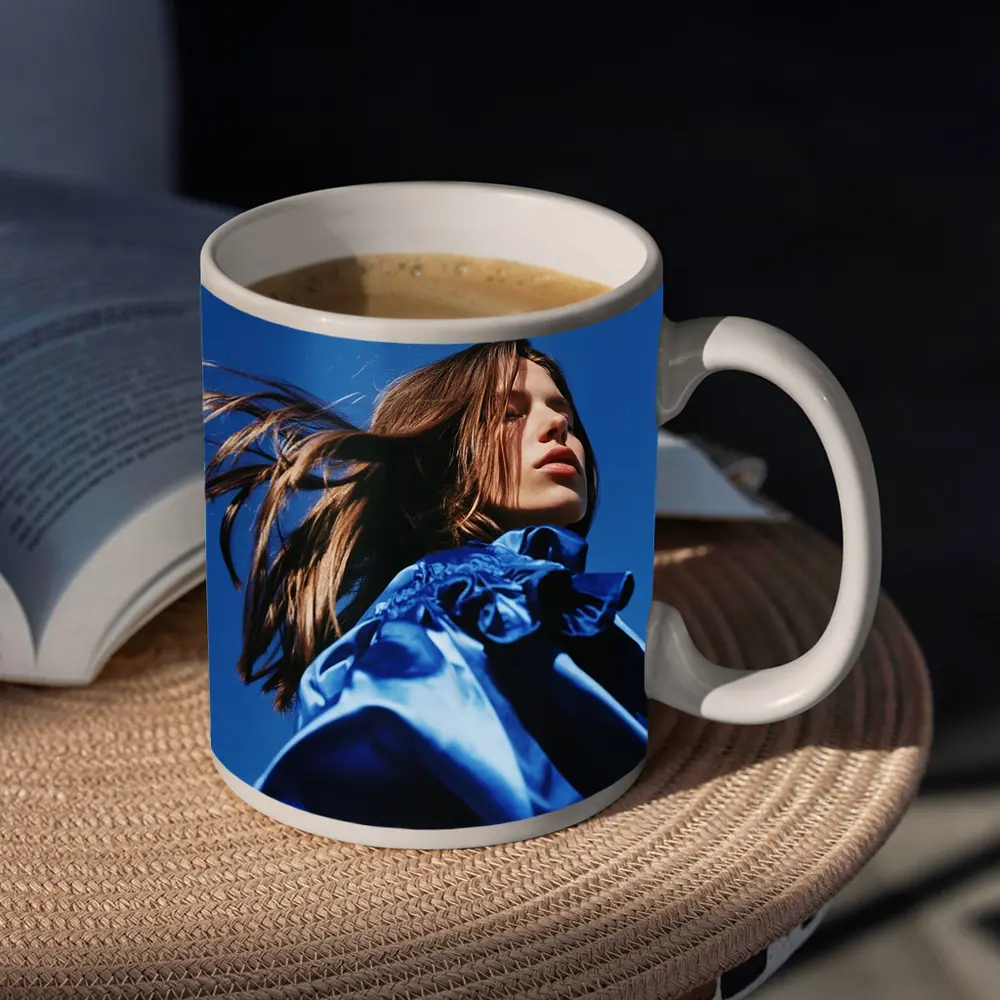 Young Woman Blue Outfit Clear Sky – Mugs