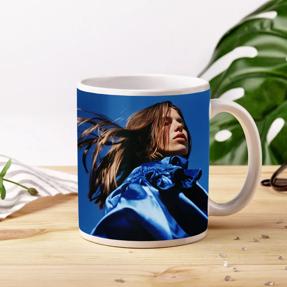 Young Woman Blue Outfit Clear Sky – Mugs