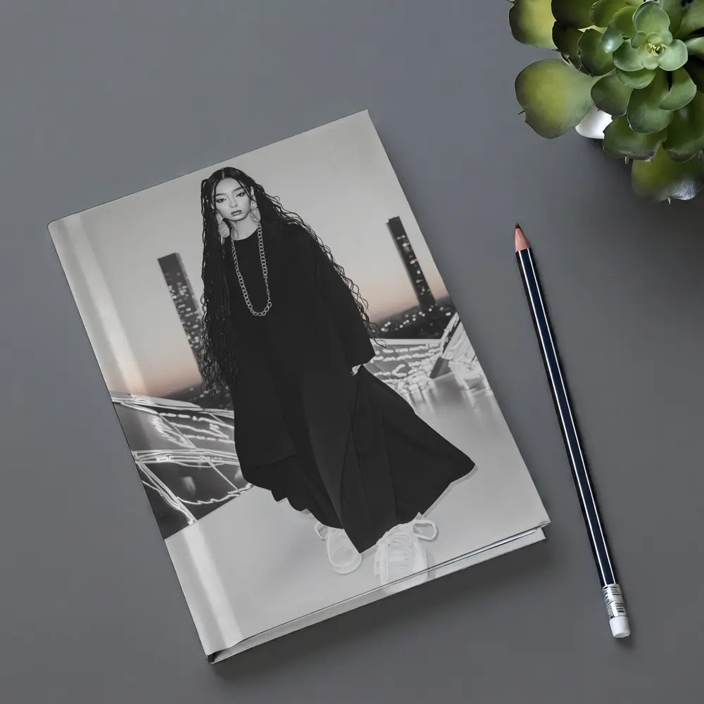 Fashion Woman Black Outfit City Night – Notebooks