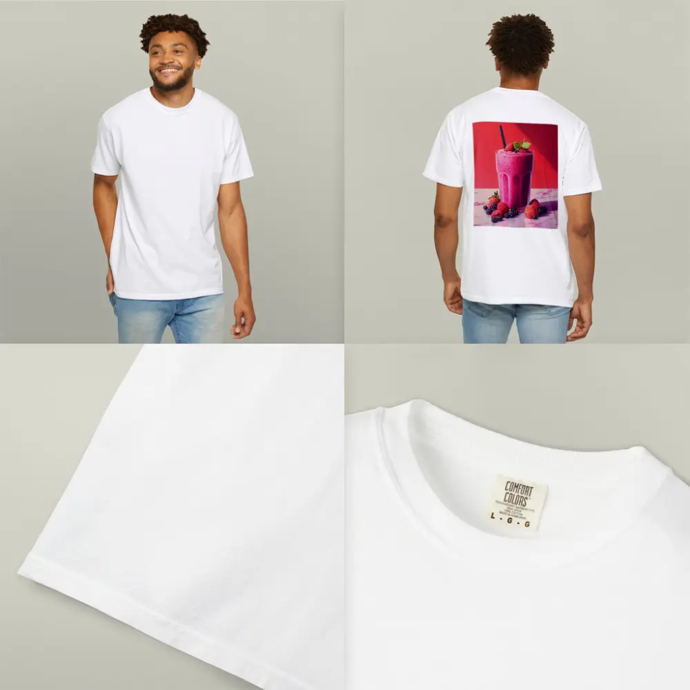 Berry Smoothie Glass Red Background Art – T-Shirts