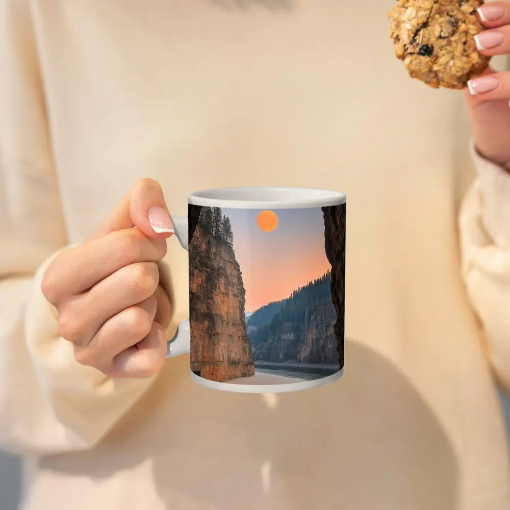 Cave View Full Moon Canyon River – Mugs