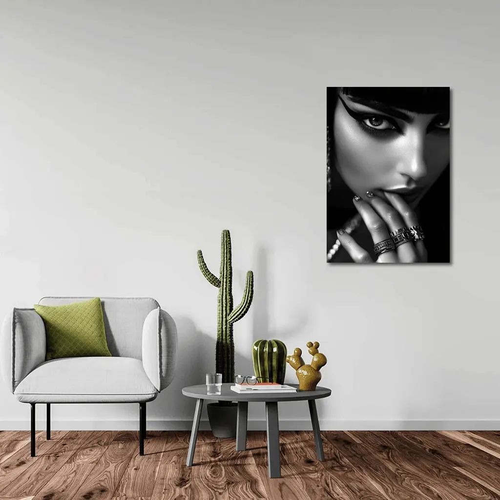 Egyptian Queen Black White Portrait Close Up – Wall Art