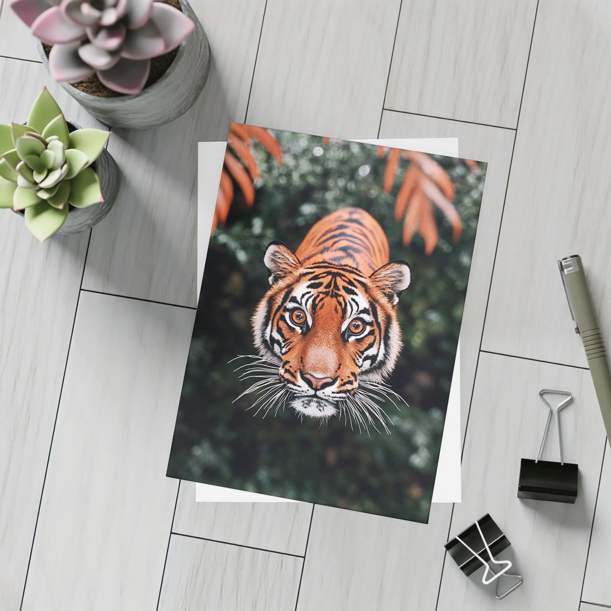 Bengal Tiger Face Green Jungle Foliage – Postcards