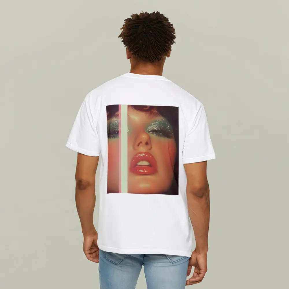 Glitter Eyeshadow Bold Lips Retro Makeup Portrait – T-Shirts
