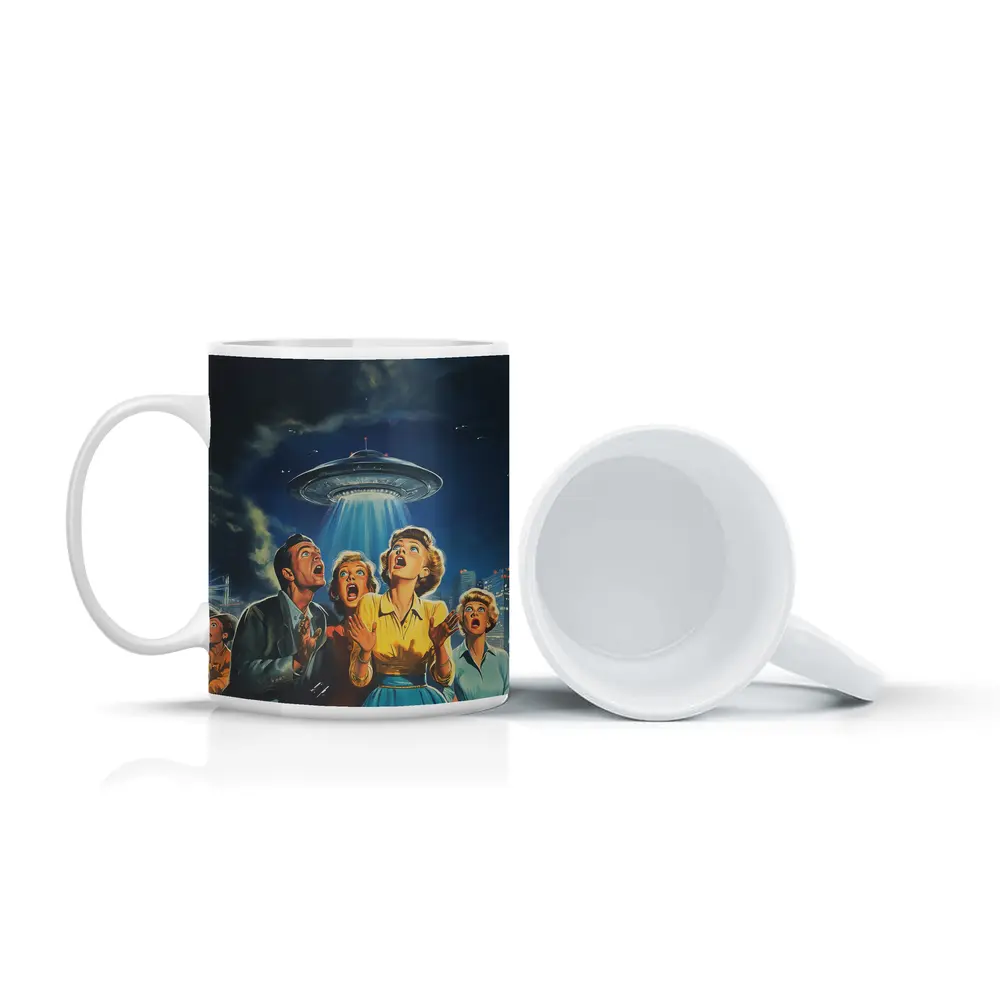 Retro Fifties UFO Invasion Panic City Night – Mugs