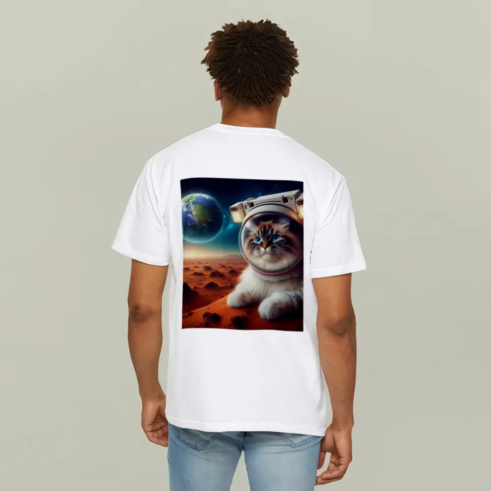 Ragdoll Cat Astronaut on Mars Surface – T-Shirts