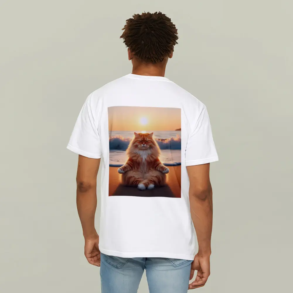 Fluffy Orange Cat Meditating Beach Sunset – T-Shirts